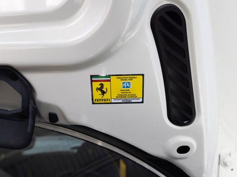 Used 2023 Ferrari F8 Tributo RWD image 63