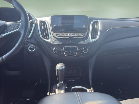 Used 2019 Chevrolet Equinox Premier AWD/4WD image 10