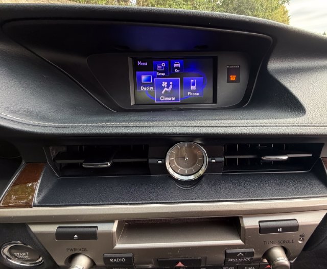 Used 2014 Lexus ES 350 w/ Premium Package FWD image 26