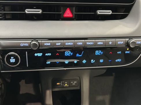 New 2026 Hyundai Ioniq 5 SEL AWD/4WD image 28