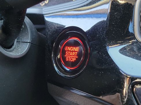 Used 2023 Honda Civic Sport image 31