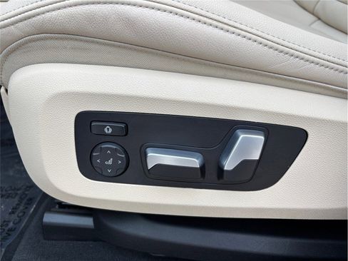 Used 2021 BMW X5 sDrive40i image 22