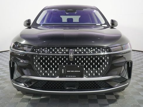 Used 2026 Lincoln Nautilus Premier w/ Equipment Group 102A AWD/4WD image 10