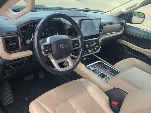 Used 2024 Ford Expedition Max Limited RWD image 13