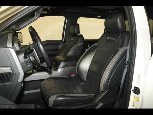 Used 2018 Ford F150 Raptor w/ Equipment Group 802A Luxury AWD/4WD image 2
