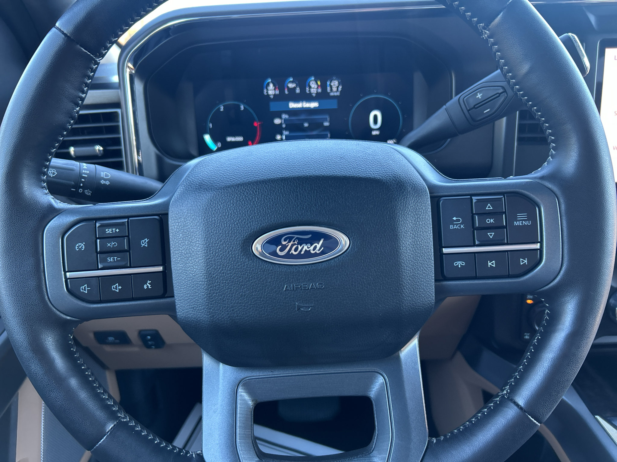 Used 2024 Ford F250 Lariat w/ Sport Appearance Package AWD/4WD image 15