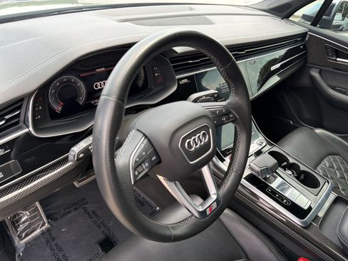 Used 2023 Audi SQ7 Premium Plus w/ Executive Package AWD/4WD image 4