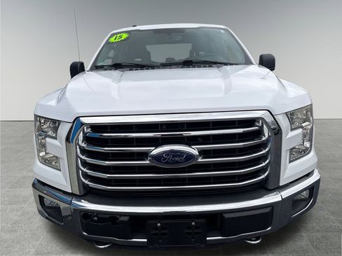 Used 2015 Ford F150 XLT w/ Equipment Group 301A Mid image 9
