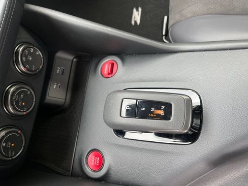 Certified 2025 Nissan Z NISMO w/ Floor Mat Package RWD image 24