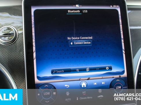 Used 2025 Mercedes-Benz CLE 300 4MATIC Coupe image 32