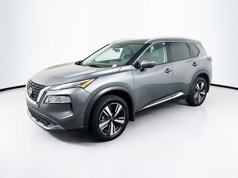 Used 2023 Nissan Rogue SL w/ SL Premium Package image 3