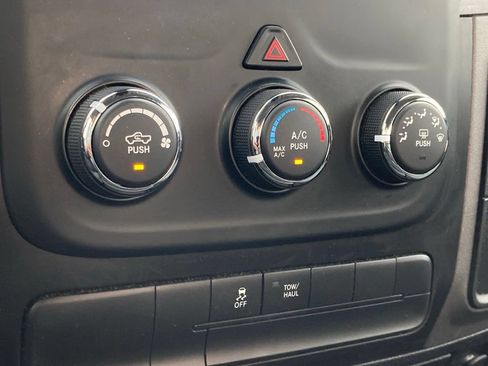 Used 2018 RAM 1500 Tradesman w/ Popular Equipment Group RWD image 28