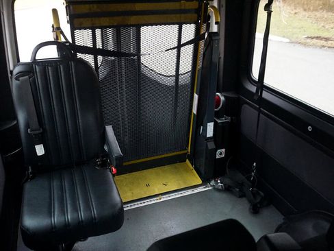 Used 2019 Mercedes-Benz Sprinter 2500 w/ Driver Convenience Package image 19