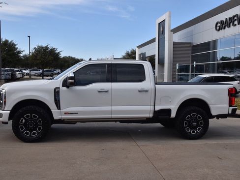 Certified 2024 Ford F250 Platinum image 12