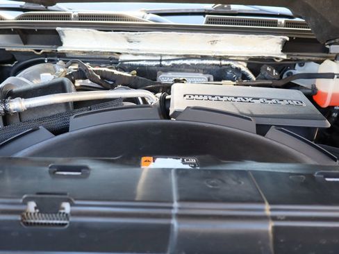 Used 2020 GMC Sierra 2500 4x4 Crew Cab w/ Gooseneck/5TH Wheel Package image 27