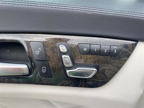 Used 2015 Mercedes-Benz CLS 400 4MATIC w/ Premium 2 Package image 34