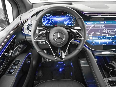 New 2026 Mercedes-Benz EQS 400 4MATIC SUV image 10