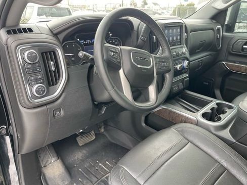 Used 2023 GMC Sierra 3500 Denali image 21