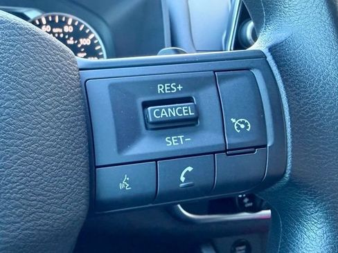 Certified 2025 Nissan Rogue S FWD image 19