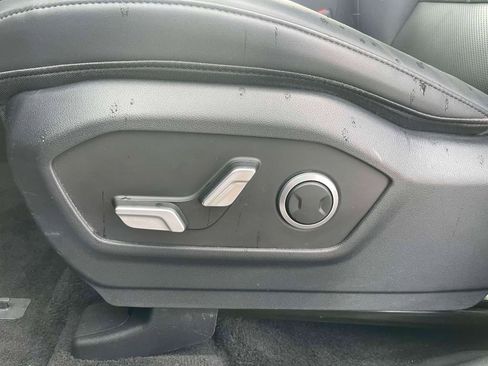 Used 2025 Hyundai Santa Fe SEL AWD/4WD image 19