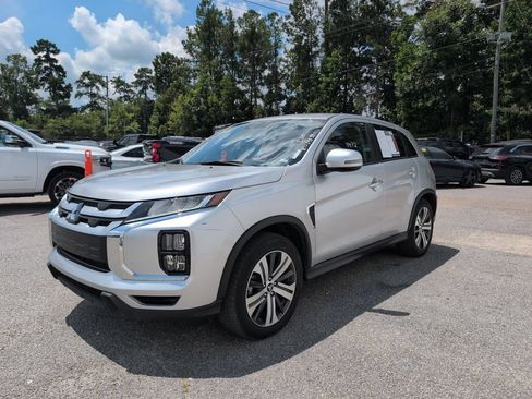 Used 2024 Mitsubishi Outlander Sport SE AWD/4WD image 4