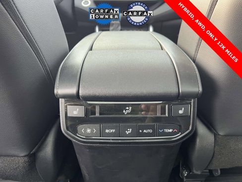 Used 2024 Toyota Highlander Platinum image 21
