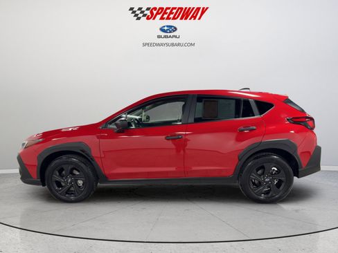 Used 2025 Subaru Crosstrek 2.0i image 5