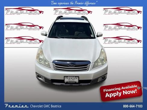 Used 2011 Subaru Outback 2.5i Premium AWD/4WD image 9