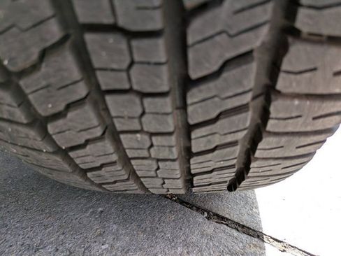 Used 2018 Chevrolet Tahoe LT image 11