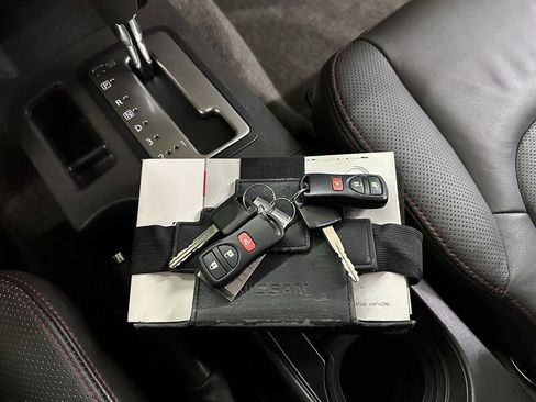 Used 2012 Nissan Xterra PRO-4X w/ Pro-4x Leather Pkg image 23