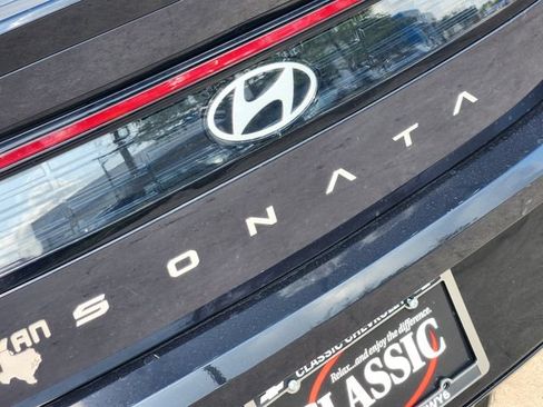 Used 2024 Hyundai Sonata SEL FWD image 12