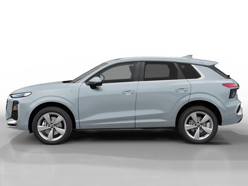 New 2026 Audi Q3 quattro 2.0T AWD/4WD image 3