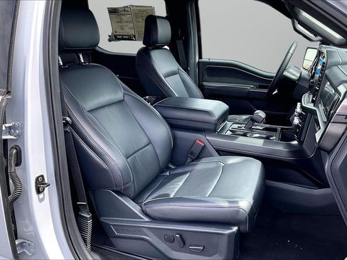 Used 2025 Ford F150 Lariat AWD/4WD image 7