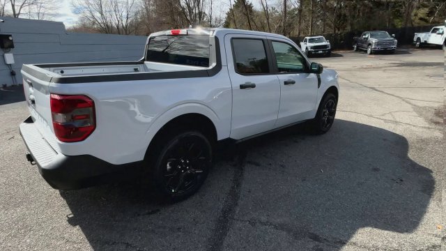 Used 2025 Ford Maverick XLT w/ XLT Luxury Package AWD/4WD image 3