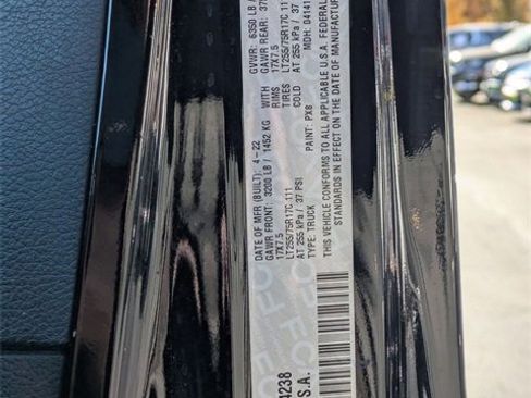 Used 2022 Jeep Gladiator Sport image 32