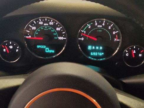 Used 2016 Jeep Wrangler Unlimited Sport w/ Quick Order Package 24S AWD/4WD image 23