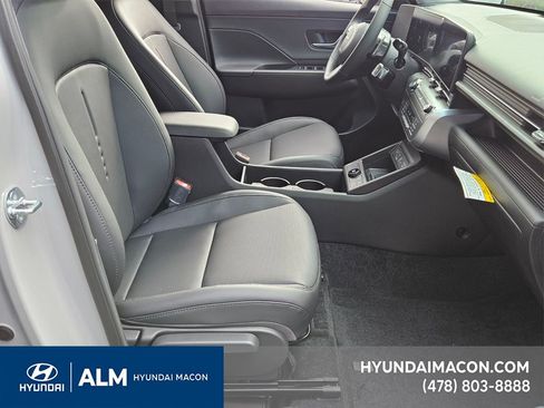 New 2026 Hyundai Kona SEL Premium image 17