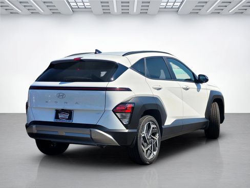 New 2026 Hyundai Kona SEL Premium FWD image 4