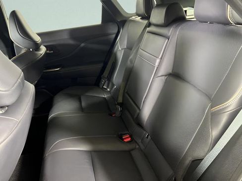 Used 2025 Toyota Crown Signia XLE image 27