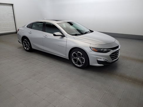 Used 2021 Chevrolet Malibu LT FWD image 11