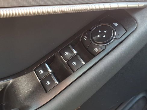 New 2026 Ford Explorer Active AWD/4WD image 19