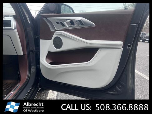 Used 2023 BMW XM image 23