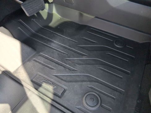 New 2025 Chevrolet Silverado EV RST AWD/4WD image 36