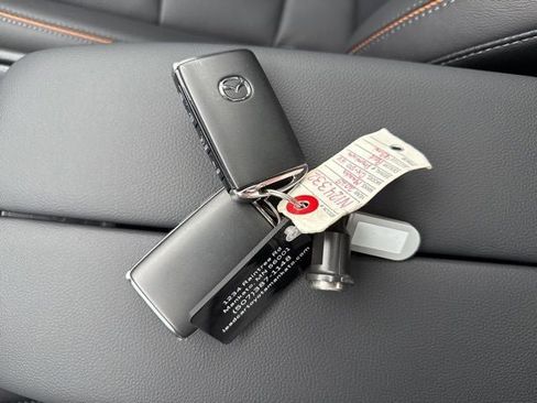 Used 2025 MAZDA CX-50 AWD 2.5 Hybrid w/ Premium Pkg image 37