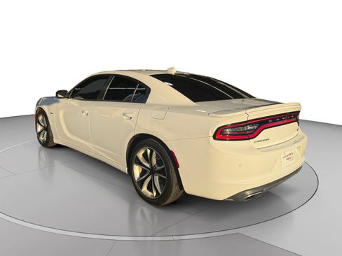 Used 2015 Dodge Charger R/T w/ Premium Group RWD image 3