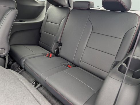 New 2026 Chevrolet Traverse RS FWD image 17