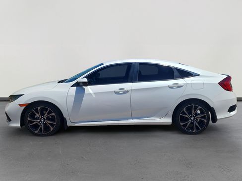 Used 2021 Honda Civic Sport image 2