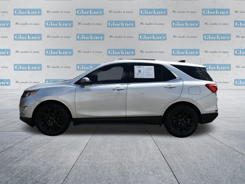 Used 2018 Chevrolet Equinox LT image 19