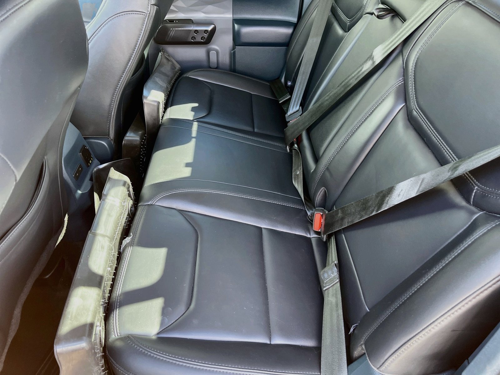 Used 2025 Ford Maverick Lariat w/ Black Appearance Package AWD/4WD image 25
