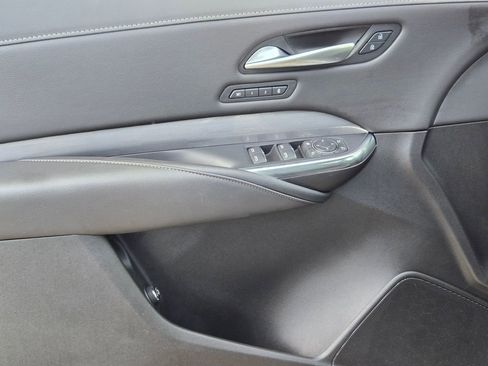 Certified 2024 Cadillac XT4 Premium Luxury w/ Cold Weather Package image 24